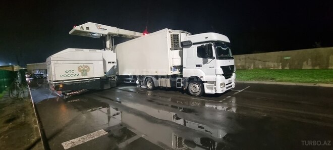 Mercedes Axor 1840 2007, 1,100,000 km - 12.0 l - Bakı
