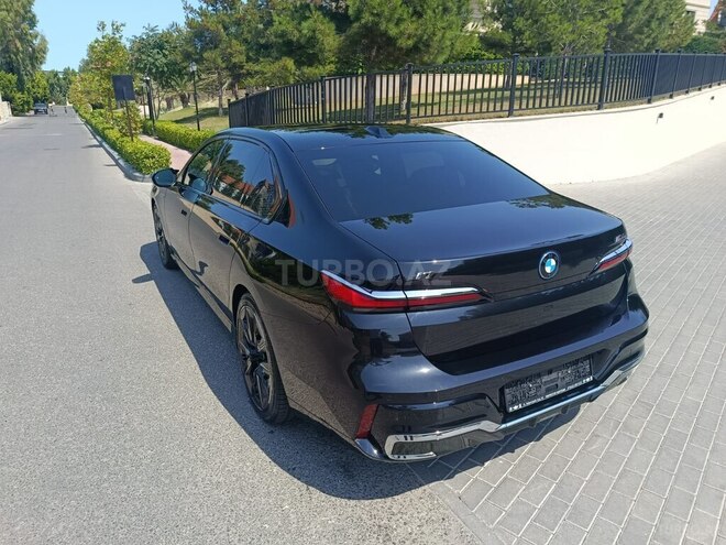 BMW i7 M70 2023, 25,000 km - 0.0 l - Bakı