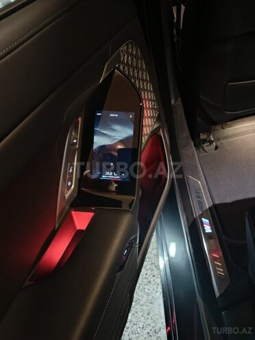 BMW i7 M70 2023, 25,000 km - 0.0 l - Bakı