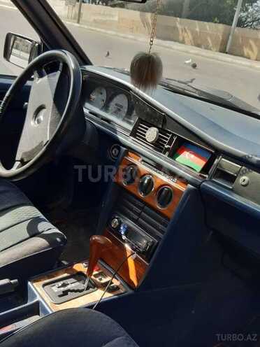 Mercedes 190 1993, 588,900 km - 2.0 л - Sabirabad
