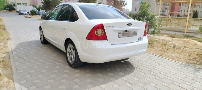 Ford Focus 2010, 271,000 km - 1.6 l - Bakı