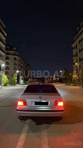 BMW 323 1997, 390,000 km - 2.5 л - Bakı