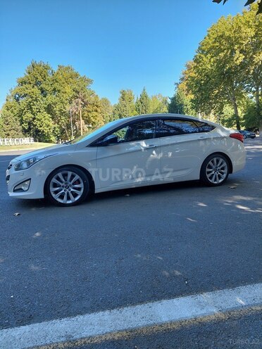 Hyundai i40 2012, 228,000 km - 2.0 l - Mingəçevir