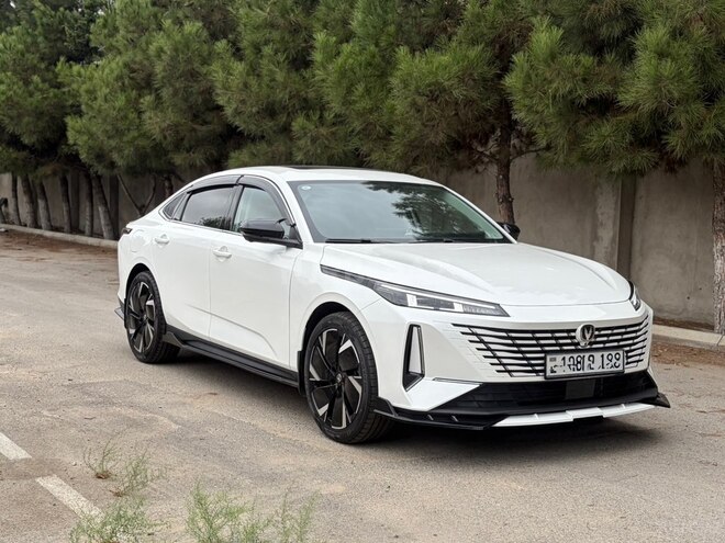 Changan Eado 2025, 1,440 km - 1.5 л - Bakı