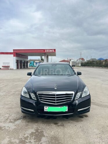 Mercedes E 300 2012, 170,000 km - 3.0 l - İmişli