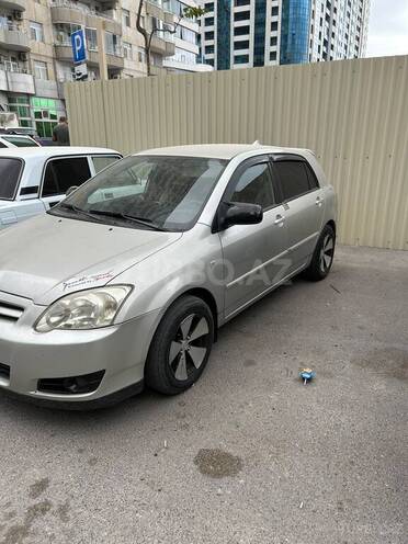 Toyota Corolla 2005, 340,000 km - 1.4 л - Bakı
