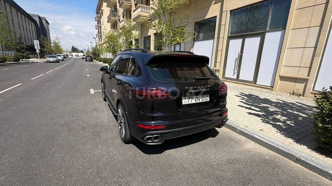 Porsche Cayenne Turbo 2016, 198,000 km - 4.8 л - Bakı