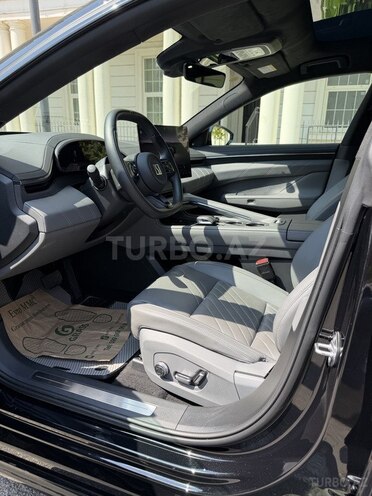 ZEEKR 001 2024, 26,000 km - 0.0 l - Bakı