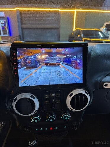 Jeep Wrangler 2014, 131,200 km - 3.6 l - Bakı