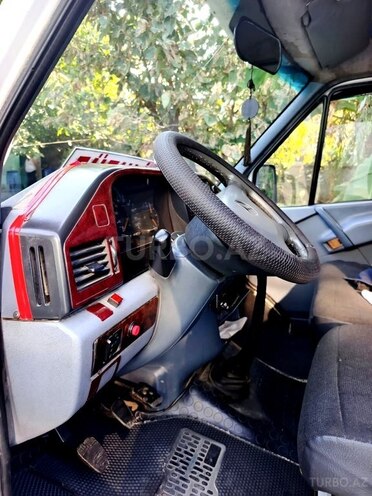 Mercedes Sprinter 208 1996, 400,000 km - 2.3 l - Füzuli