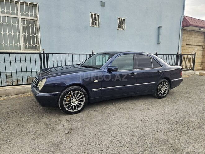 Mercedes E 200 1997, 360,000 km - 2.0 l - Bərdə