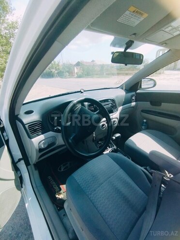 Hyundai Accent 2009, 784,000 km - 1.4 l - Bakı