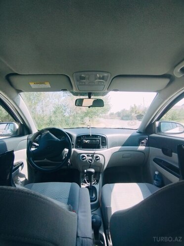 Hyundai Accent 2009, 784,000 km - 1.4 l - Bakı
