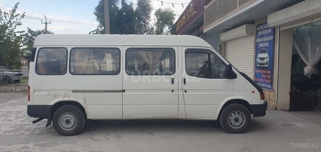 Ford Transit 1997, 369,457 km - 2.5 л - Yevlax