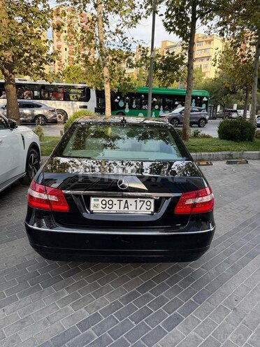 Mercedes E 250 2011, 348,000 km - 2.1 l - Bakı