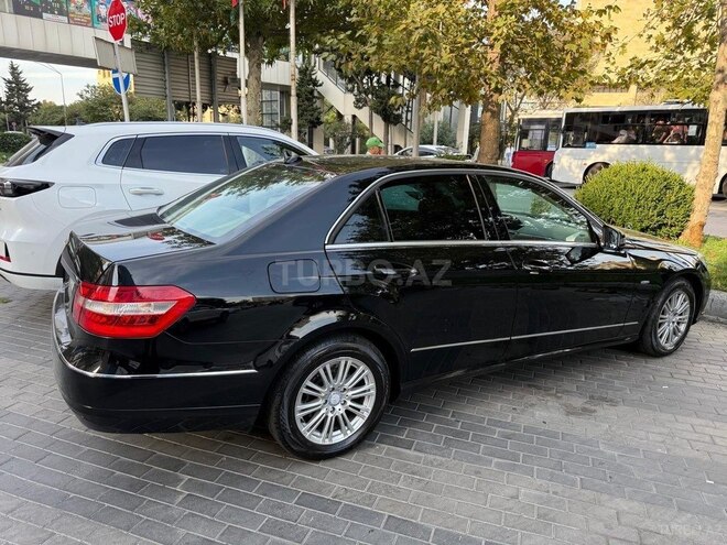 Mercedes E 250 2011, 348,000 km - 2.1 l - Bakı