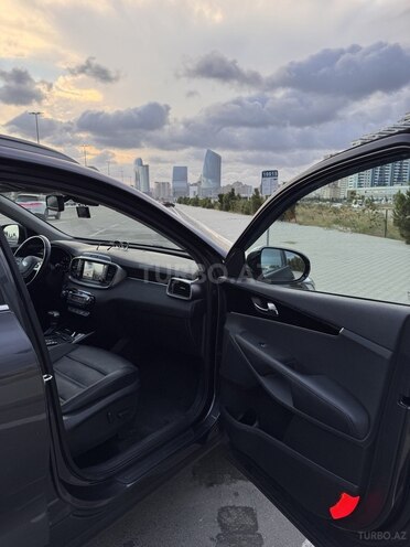 Kia Sorento 2019, 185,108 km - 2.0 l - Bakı