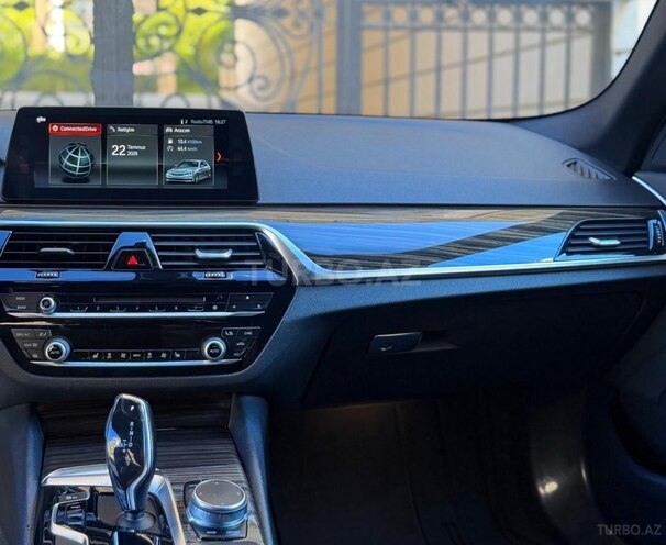 BMW 530 2018, 197,949 km - 2.0 l - Bakı