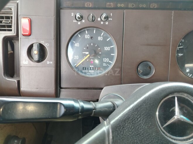 Mercedes 609 D 1991, 631,212 km - 3.9 l - Bakı