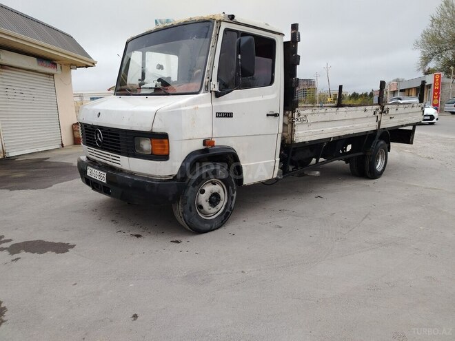 Mercedes 609 D 1991, 631,212 km - 3.9 l - Bakı