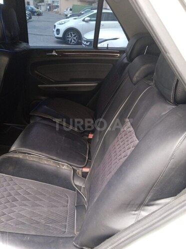 Mercedes ML 350 4MATIC 2010, 220,000 km - 3.5 l - Bakı