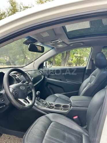 Kia Sportage 2012, 296,000 km - 2.0 l - Bakı