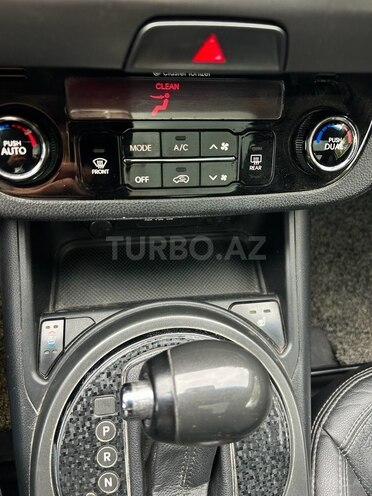 Kia Sportage 2012, 296,000 km - 2.0 l - Bakı