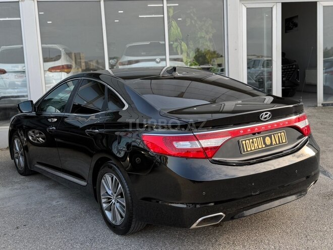 Hyundai Grandeur 2015, 259,000 km - 2.2 л - Bakı