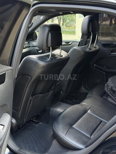 Mercedes E 350 2009, 270,000 km - 3.5 l - Ağdam