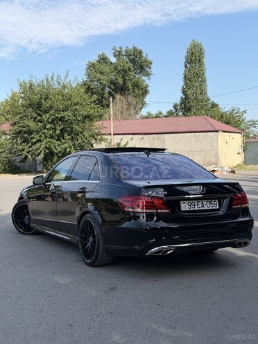 Mercedes E 350 2009, 270,000 km - 3.5 l - Ağdam