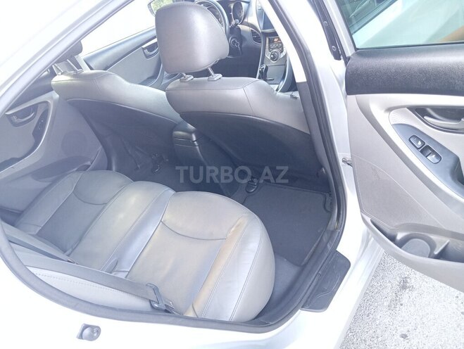 Hyundai Elantra 2012, 194,731 km - 1.8 l - Bakı