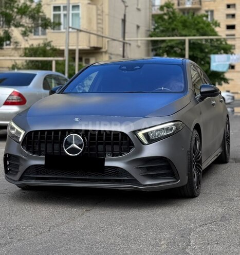 Mercedes  2020, 115,000 km - 2.0 l - Bakı