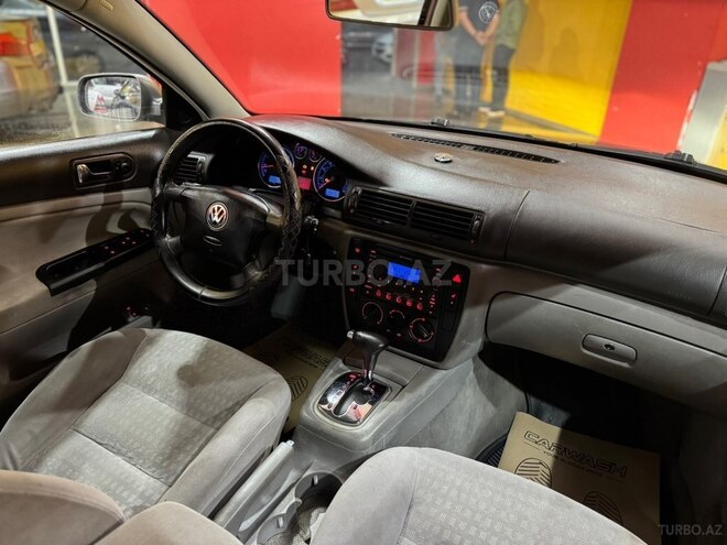 Volkswagen Passat 2002, 290,000 km - 1.8 l - Sumqayıt