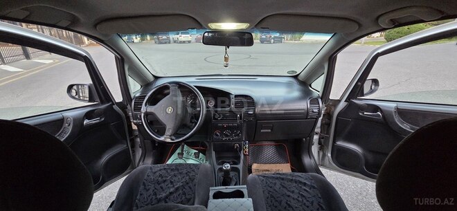 Opel Zafira 2000, 574,500 km - 2.0 l - Sumqayıt