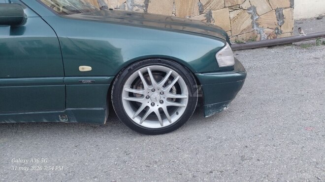 Mercedes C 200 1999, 300,000 km - 2.0 l - Bakı