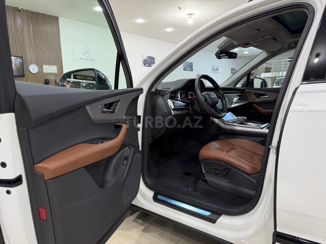 Audi Q7 2020, 80,000 km - 2.0 l - Bakı