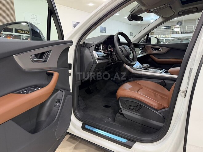 Audi Q7 2020, 80,000 km - 2.0 l - Bakı