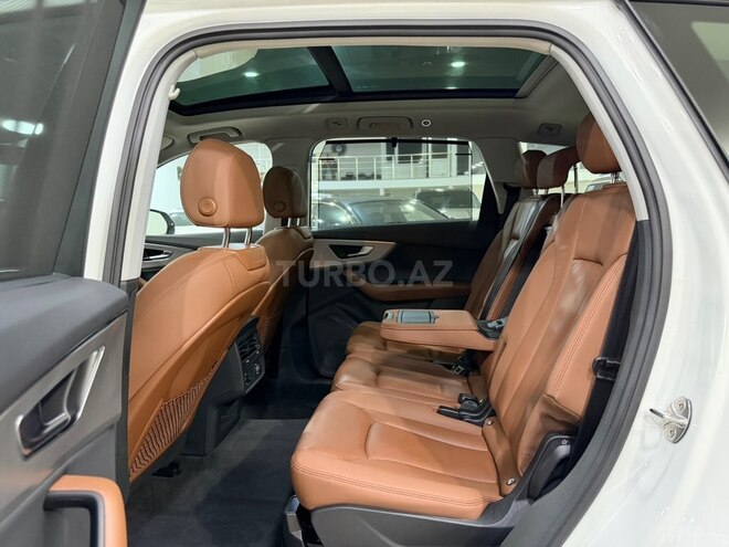 Audi Q7 2020, 80,000 km - 2.0 l - Bakı