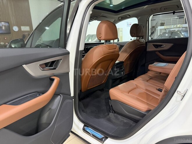 Audi Q7 2020, 80,000 km - 2.0 l - Bakı