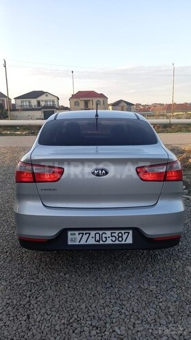 Kia Rio 2017, 130,000 km - 1.4 л - Bakı