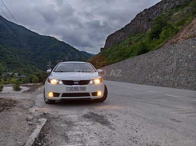Kia Cerato 2010, 206,000 km - 2.0 l - Gəncə