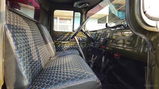 ZIL 130 1981, 160,000 km - 6.0 l - Saatlı