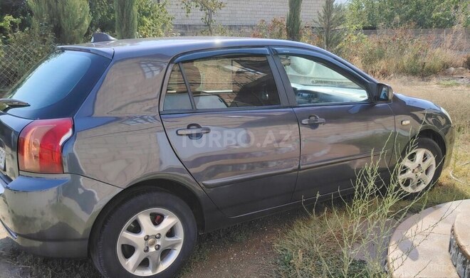 Toyota Corolla 2006, 313,000 km - 1.4 l - Şirvan