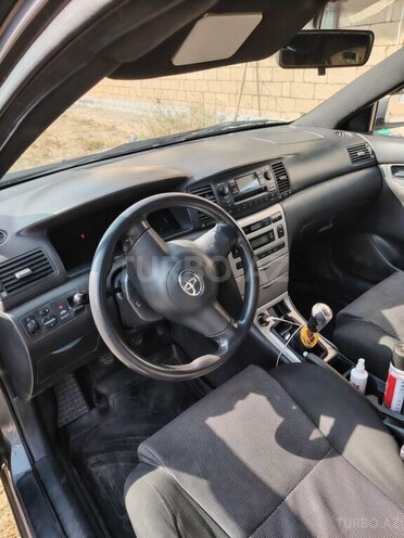 Toyota Corolla 2006, 313,000 km - 1.4 l - Şirvan