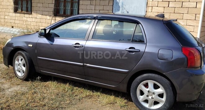 Toyota Corolla 2006, 313,000 km - 1.4 l - Şirvan