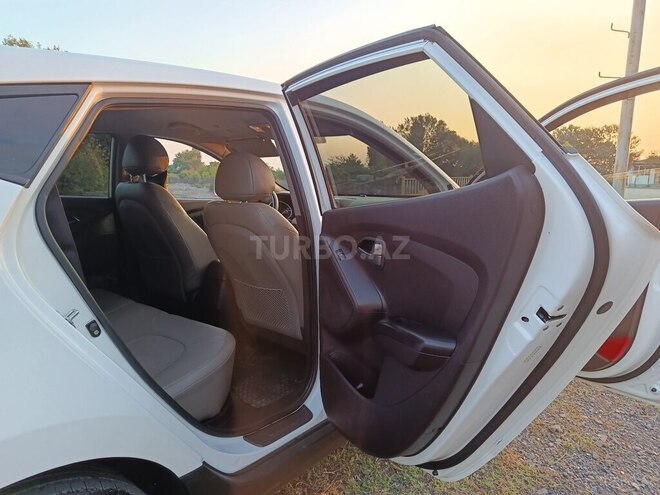 Hyundai Tucson 2015, 137,000 km - 2.0 л - Zaqatala
