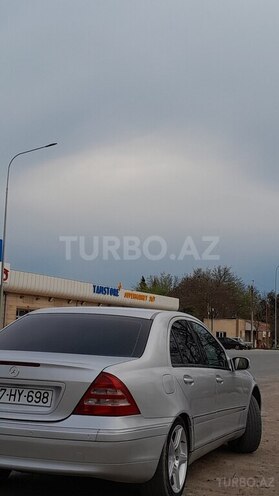 Mercedes C 230 2000, 340,000 km - 2.3 l - Salyan