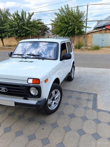 LADA (VAZ) Niva 2024, 39,000 km - 1.7 l - Yardımlı