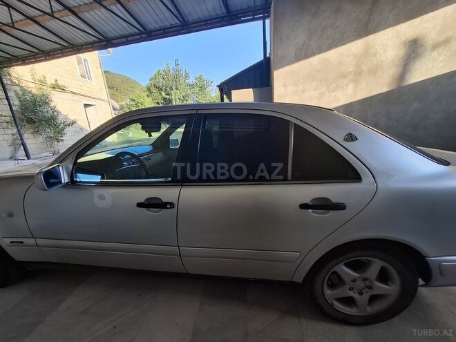 Mercedes E 240 1998, 525,000 km - 2.4 л - İsmayıllı