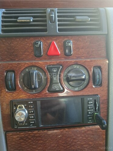 Mercedes E 240 1998, 525,000 km - 2.4 л - İsmayıllı